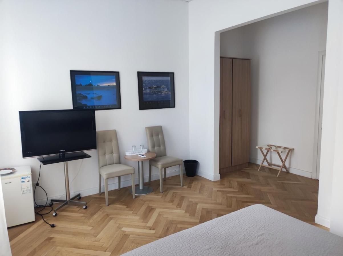 Piazza Goldoni Rooms Triest Exterior foto